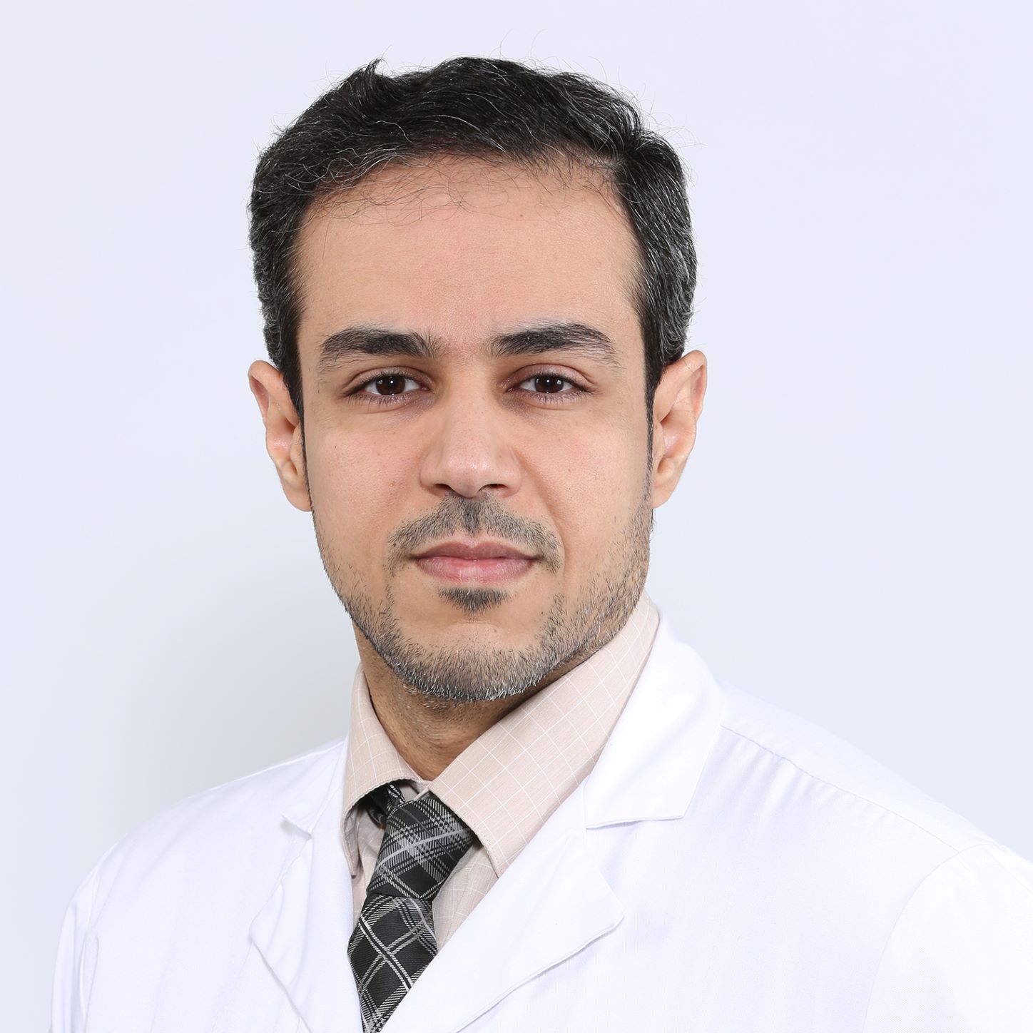 Dr. Yousef Binamer